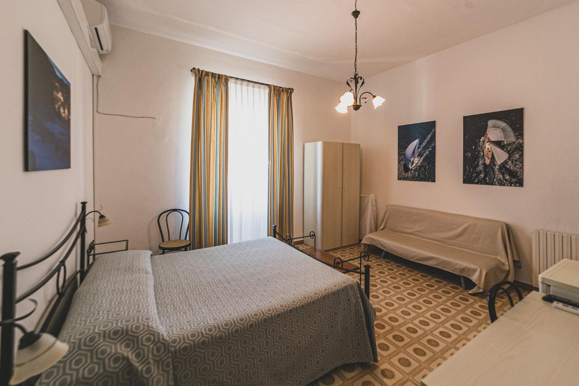 Hotel Alfiero Porto Santo Stefano  Habitación foto