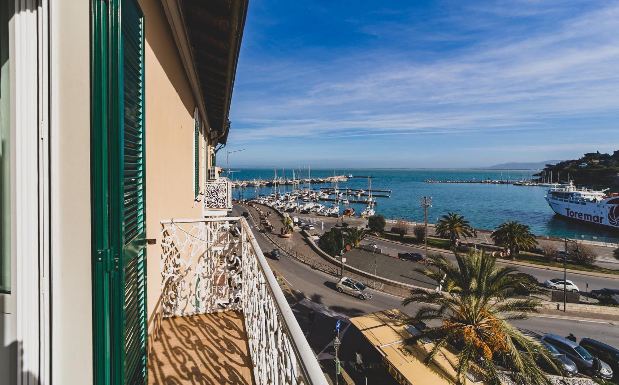 Hotel Alfiero Porto Santo Stefano  Habitación foto
